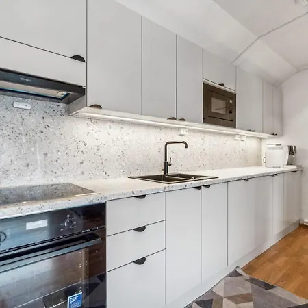 Apartamento Red House - *